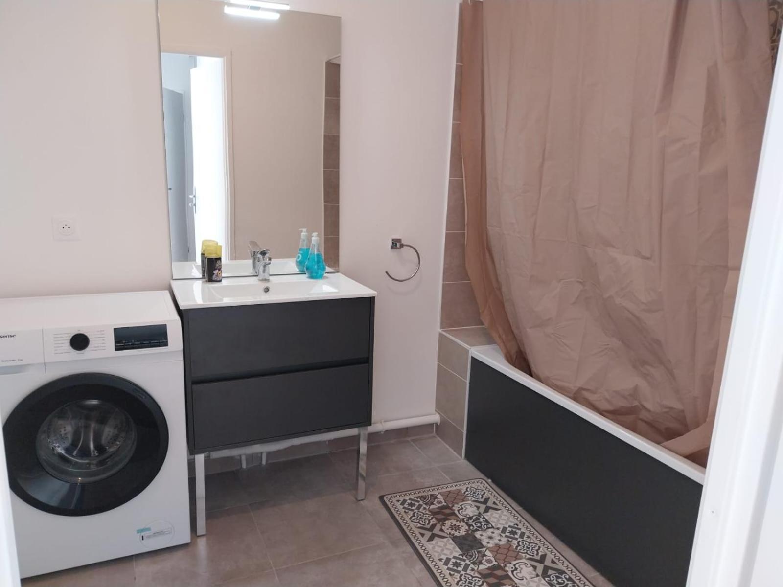Thecalc Homes 2Bedroom+1Kitchen Sartrouville Buitenkant foto